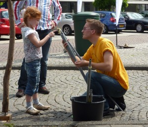 Rick legt de knikkerpomp uit